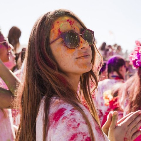 Holi Cow Kolorowy proszek Holi- zestaw 6x100g Holi Cow Kolorowy proszek Holi- zestaw 6x100g