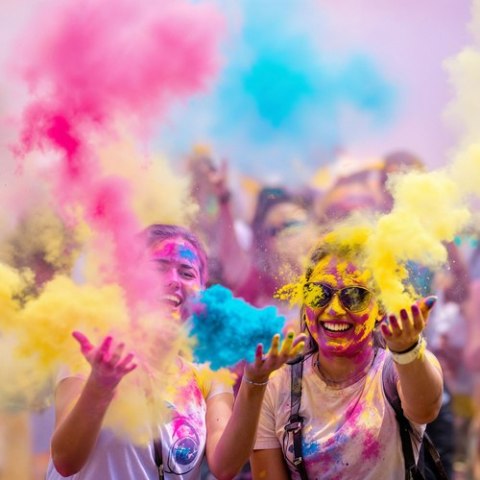 Holi Cow Kolorowy proszek Holi- zestaw 6x100g Holi Cow Kolorowy proszek Holi- zestaw 6x100g