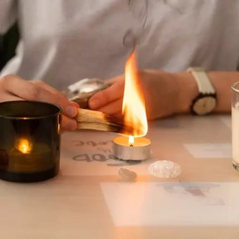 Iso Trade Świeczki/podgrzewacze 4h- zestaw 100szt Iso Trade Świeczki/podgrzewacze 4h- zestaw 100szt
